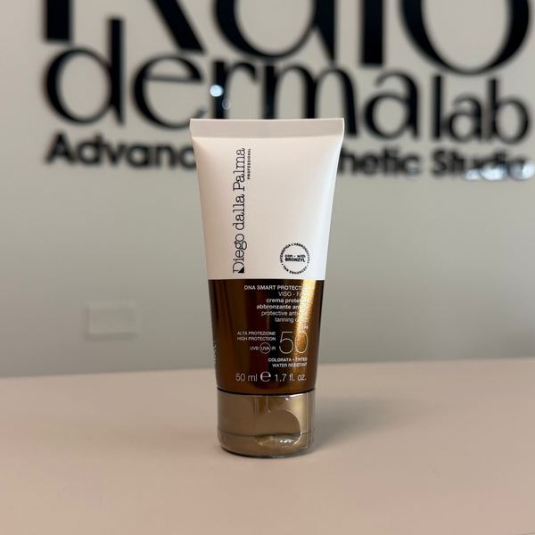 CREMA PROTETTIVA ABBRONZANTE ANTIETÀ SPF50 - VISO